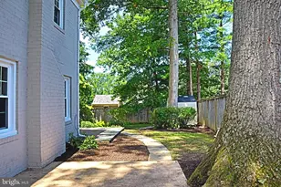 1289 Bartonshire Wy, Potomac, MD 20854 - Photo 65