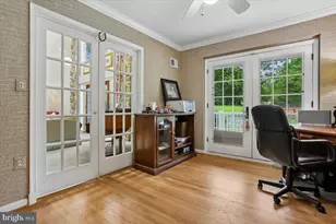 8603 Brickyard Rd, Potomac, MD 20854 - Photo 9
