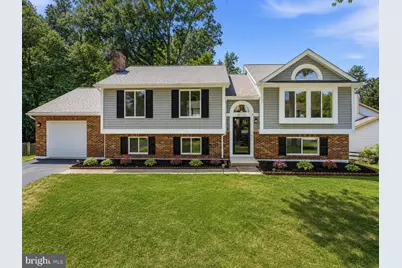 20716 Scottsbury Drive, Germantown, MD 20876 - Photo 1
