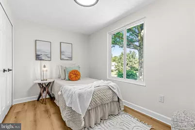 20716 Scottsbury Drive, Germantown, MD 20876 - Photo 23