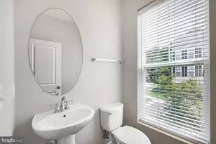 13201 Uffizi Ln, Clarksburg, MD 20871 - Photo 17