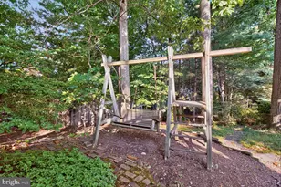 1988 Lancashire Dr, Potomac, MD 20854 - Photo 37