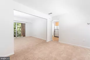 874 College Pkwy, Rockville, MD 20850 - Photo 31