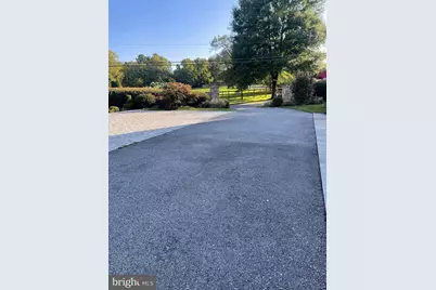 10601 Red Barn Lane, Potomac, MD 20854 - Photo 23