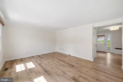 25500 Coltrane Drive, Damascus, MD 20872 - Photo 7