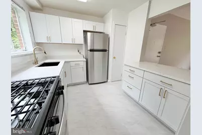 10305 Montrose Avenue #M-101, Bethesda, MD 20814 - Photo 9