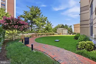 11710 Old Georgetown, North Bethesda, MD 20852 - Photo 41