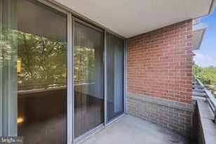 11710 Old Georgetown, North Bethesda, MD 20852 - Photo 27