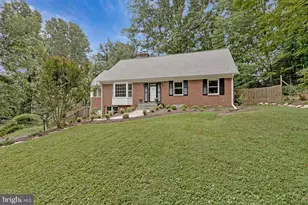 2213 Apple Tree Ln, Silver Spring, MD 20905 - Photo 33