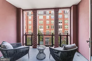 8551 Connecticut Ave, Chevy Chase, MD 20815 - Photo 17