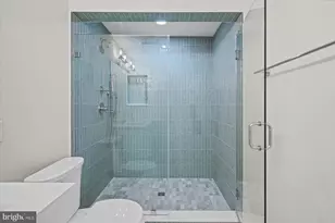 11305 Mapleview Dr, Silver Spring, MD 20902 - Photo 15