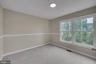 8101 Chelaberry Ct, Gaithersburg, MD 20879 - Photo 21