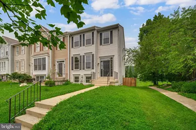 8101 Chelaberry Court, Gaithersburg, MD 20879 - Photo 3