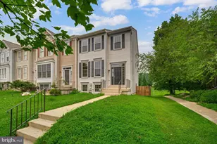 8101 Chelaberry Ct, Gaithersburg, MD 20879 - Photo 3