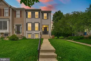 8101 Chelaberry Ct, Gaithersburg, MD 20879 - Photo 1