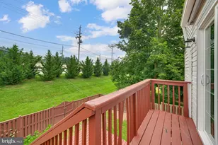 8101 Chelaberry Ct, Gaithersburg, MD 20879 - Photo 33