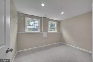 8101 Chelaberry Ct, Gaithersburg, MD 20879 - Photo 31