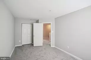 19 Harbor Tree, Gaithersburg, MD 20886 - Photo 9