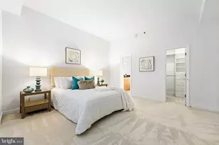7500 Woodmont Ave, Bethesda, MD 20814 - Photo 23
