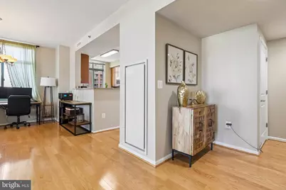 11700 Old Georgetown Road #910, North Bethesda, MD 20852 - Photo 5
