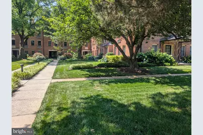 4824 Chevy Chase Drive #302, Chevy Chase, MD 20815 - Photo 11