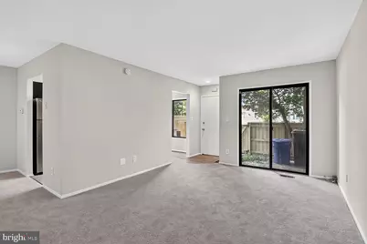 9305 Bathgate Court, Montgomery Village, MD 20886 - Photo 5
