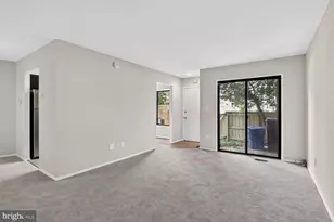 9305 Bathgate Ct, Montgomery Village, MD 20886 - Photo 5