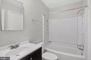 9305 Bathgate Ct, Montgomery Village, MD 20886 - Photo 19