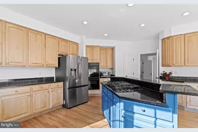 14216 Cervantes Avenue, Germantown, MD 20874 - Photo 11