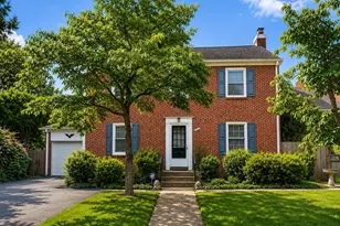 5702 Maiden Ln, Bethesda, MD 20817 - Photo 1