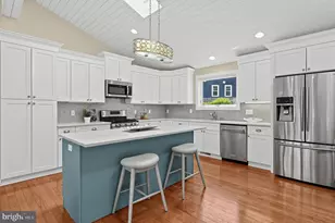 4601 Waverly Ave, Garrett Park, MD 20896 - Photo 11