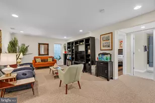4601 Waverly Ave, Garrett Park, MD 20896 - Photo 17