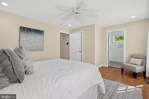 4601 Waverly Ave, Garrett Park, MD 20896 - Photo 15