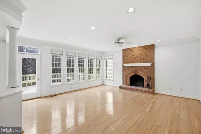 10417 Snow Point Drive, Bethesda, MD 20814 - Photo 9