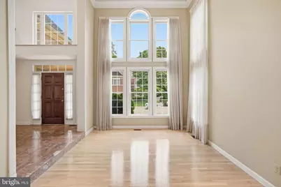 10417 Snow Point Drive, Bethesda, MD 20814 - Photo 3