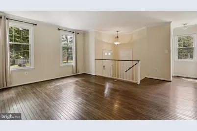 7230 Taveshire Way, Bethesda, MD 20817 - Photo 3