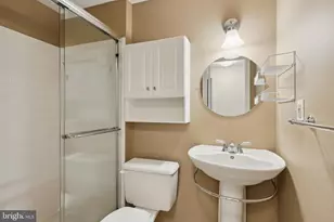 7230 Taveshire Wy, Bethesda, MD 20817 - Photo 29