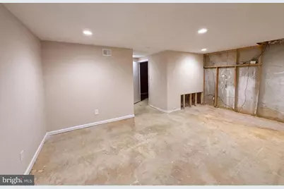 9983 Ridgeline Drive, Montgomery Village, MD 20886 - Photo 11
