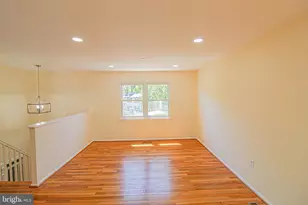 24201 Bush Hill Rd, Gaithersburg, MD 20882 - Photo 7