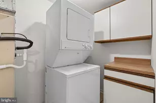 18415 Bishopstone Ct, Montgomery Village, MD 20886 - Photo 11