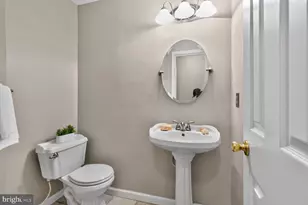 2047 Westchester Dr, Silver Spring, MD 20902 - Photo 27