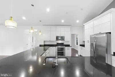17601 Crystal Spring Terrace, Ashton, MD 20861 - Photo 7