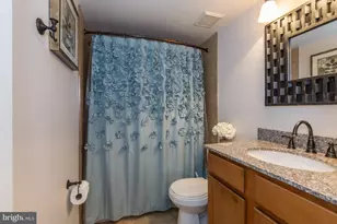 18269 Leman Lake Dr, Olney, MD 20832 - Photo 11