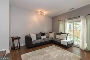 18269 Leman Lake Dr, Olney, MD 20832 - Photo 5