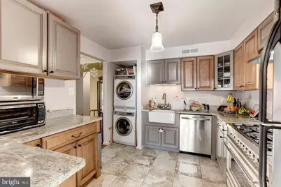 150 Monroe Street #102, Rockville, MD 20850 - Photo 11