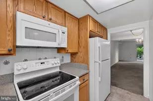 3498 Gleneagles Dr, Silver Spring, MD 20906 - Photo 11