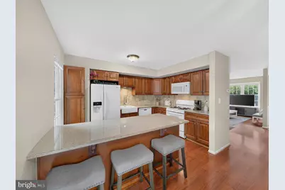 1017 Copperstone Court, Rockville, MD 20852 - Photo 11
