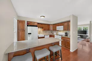 1017 Copperstone Ct, Rockville, MD 20852 - Photo 11