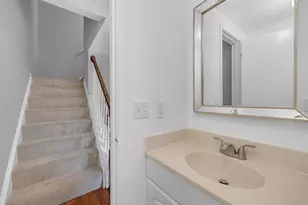 1017 Copperstone Ct, Rockville, MD 20852 - Photo 5