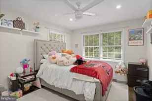 6709 Pemberton St, Bethesda, MD 20817 - Photo 29